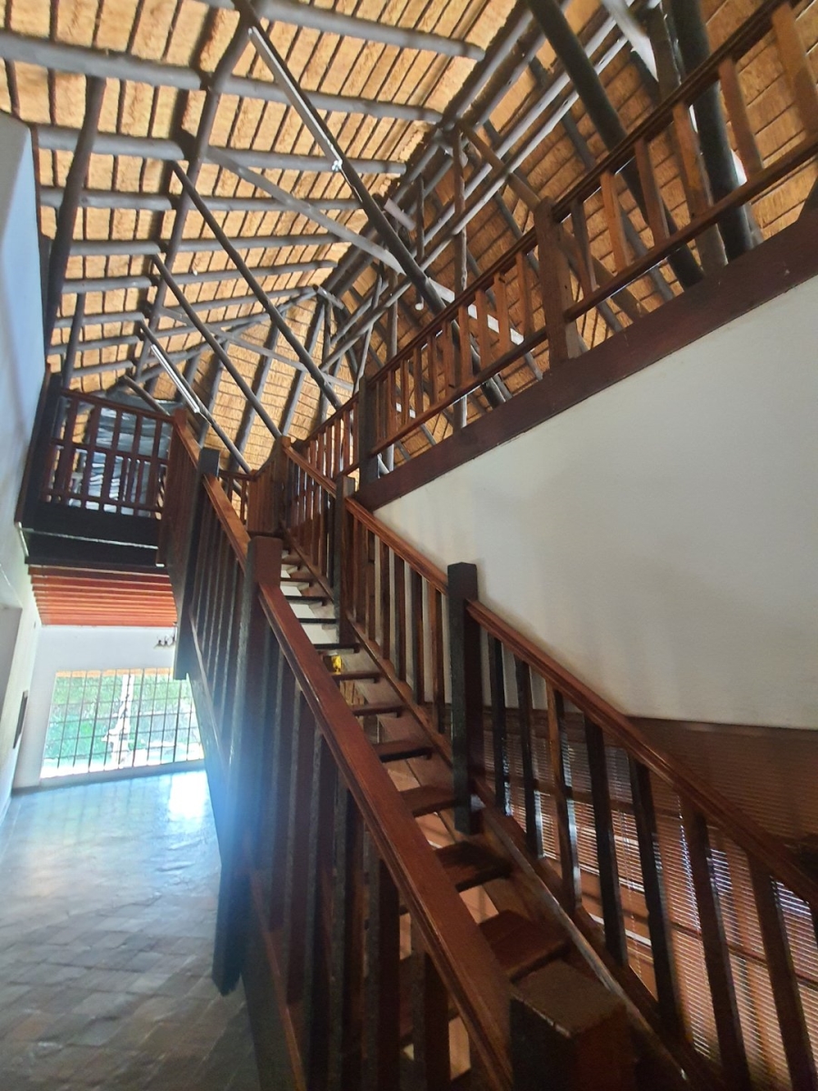 To Let 5 Bedroom Property for Rent in Hartbeespoort Rural North West